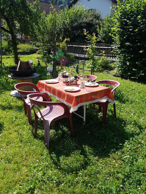 Diese Einfache Unterkunft- Bergheimat Ist Nur Fuer Backpacker- Rucksacktouristen Und Radfahrer - Huettenfeeling Im Backpackerhoues- Ganz Einfach - Ganz Unkompliziert - Ganz Relaxd Villa Linthal Eksteriør billede